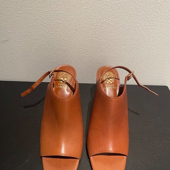 Vince Camuto "going-out" Haliza Leather Heel Tan - Picture 9 of 11